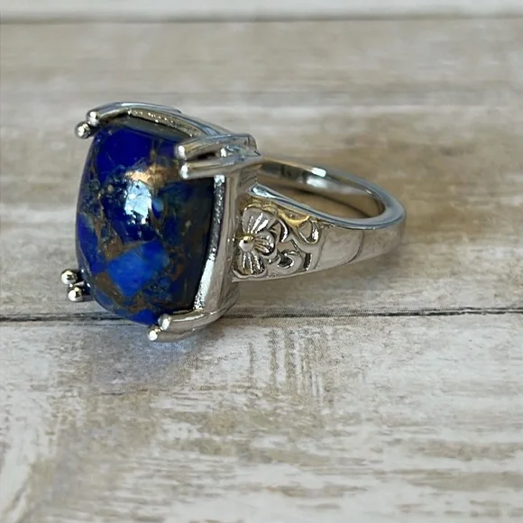Lapis Lazuli Silver Ring